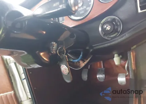 1974 Mg Mgb из США, поврежденный, VIN GHN5UE365431G